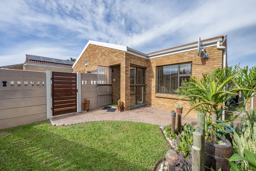 3 Bedroom Property for Sale in De Oude Spruit Western Cape